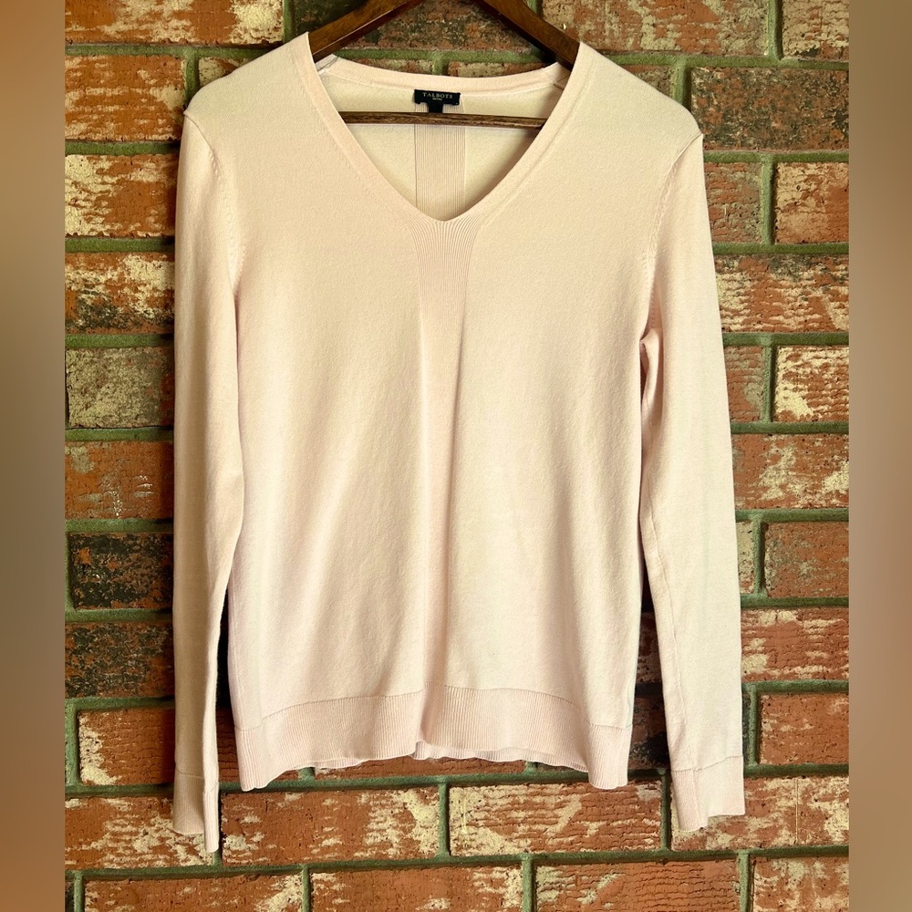 Talbots Soft Light Pink Long Sleeve V-neck Shirt Size PS